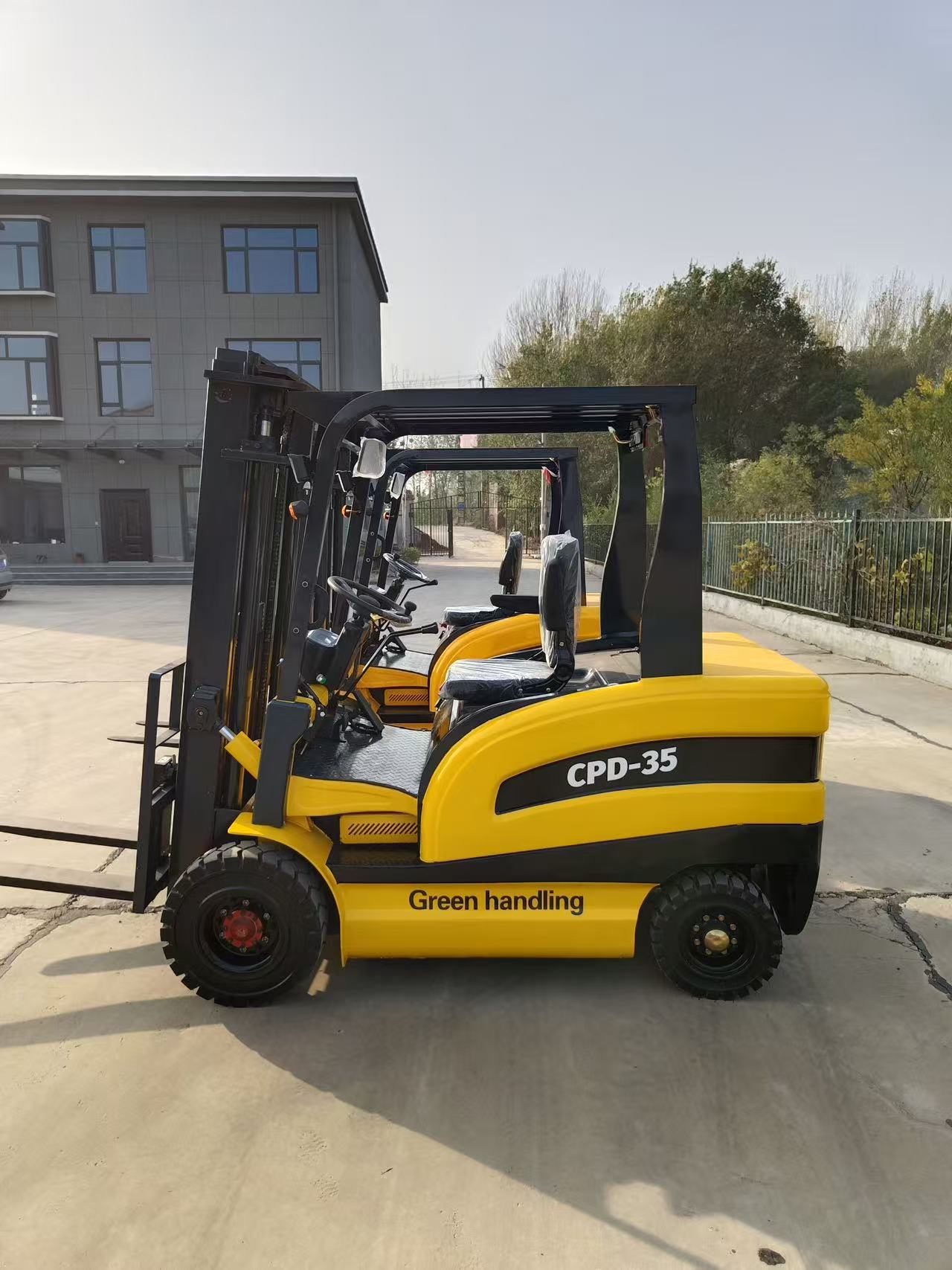 Электрическая газогидравлическ – обзор и цена Hydraulic Car Lift